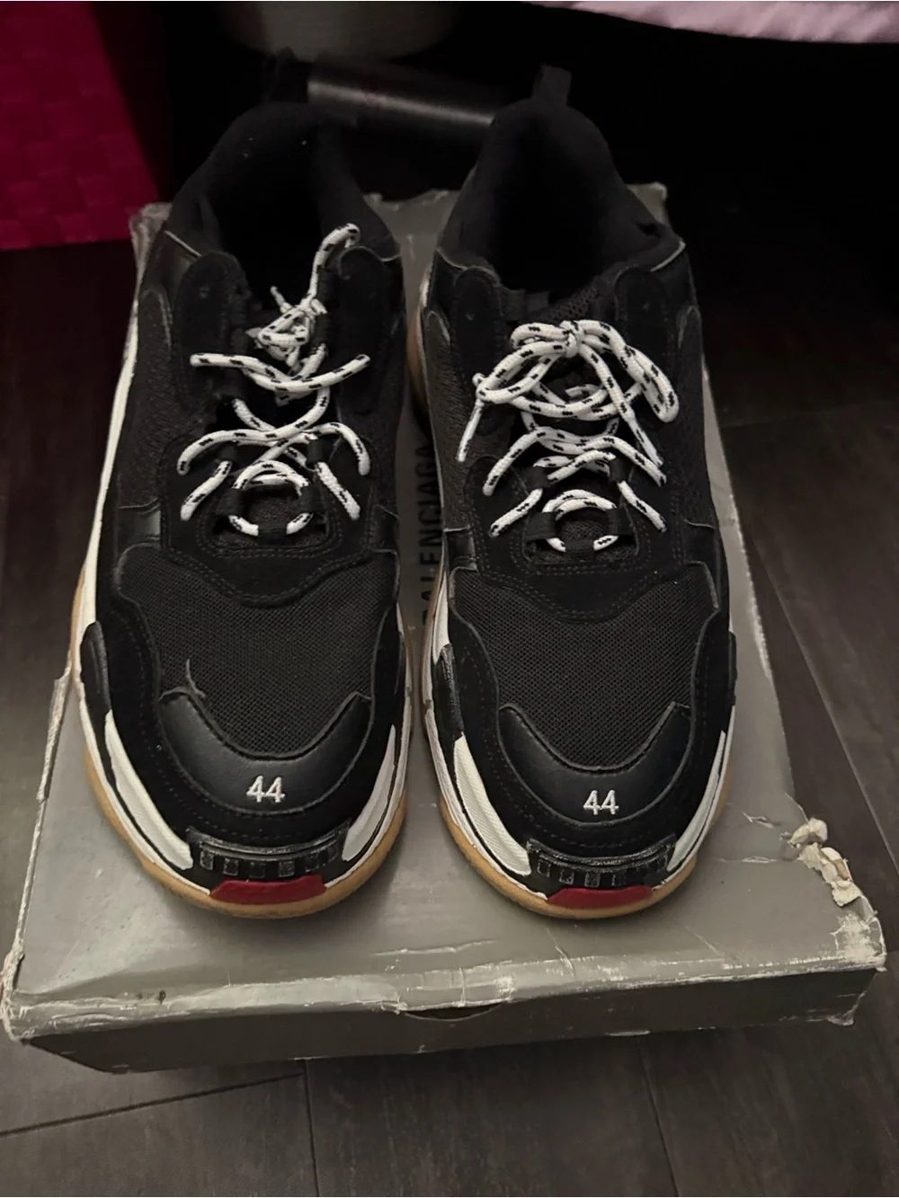 Tripe s size 44 worn fairly